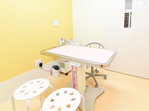 診察室（2階）