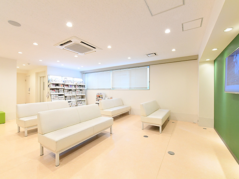 待合室（2階）